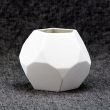 Load image into Gallery viewer, Medium Faceted Vase Planter 2
